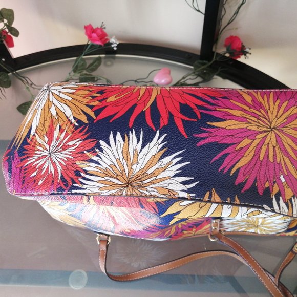 SAC - Picture 3 of 5